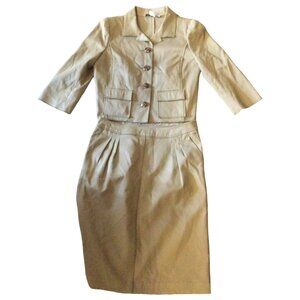 Oscar dela Renta Women's 2 piece Khaki buttoned skirt 4 blazer 6 skirt